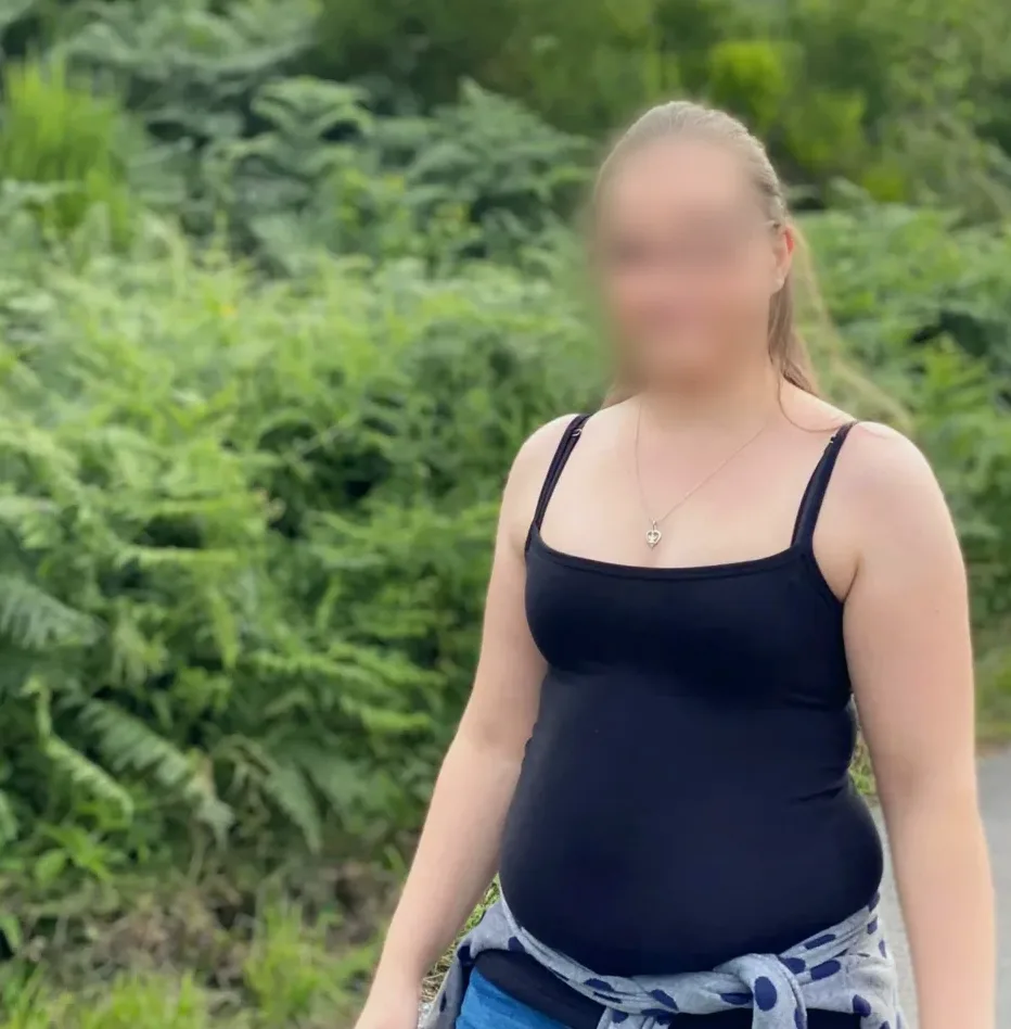 Bianca, 33