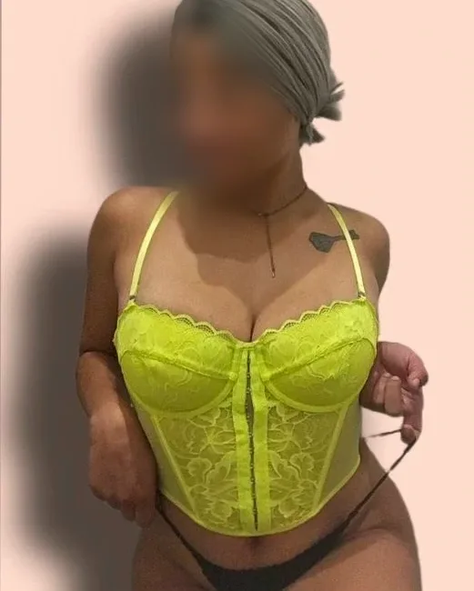Johanna, 27
