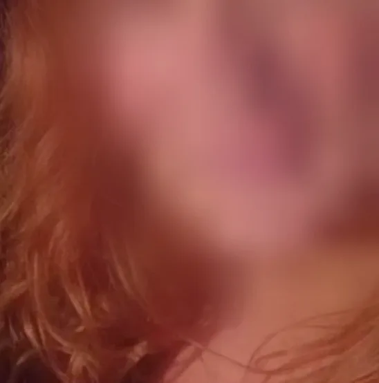 Lucia, 37